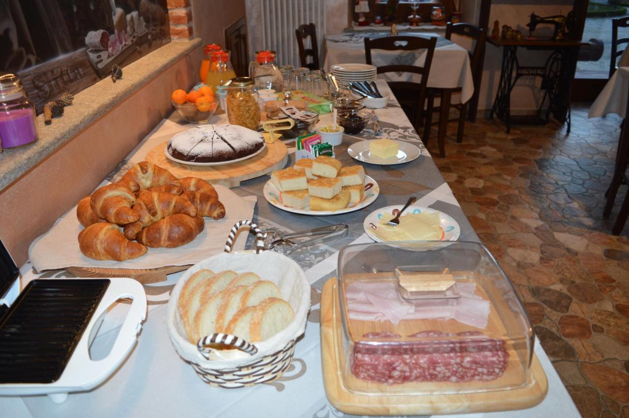 La Slitta Bed & Breakfast Roure Turin Exterior photo