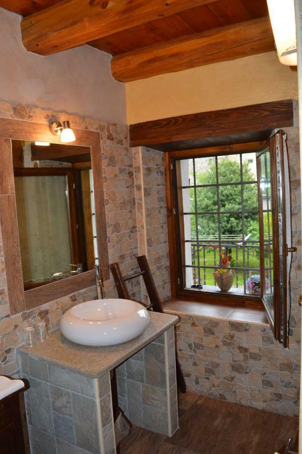 La Slitta Bed & Breakfast Roure Turin Exterior photo