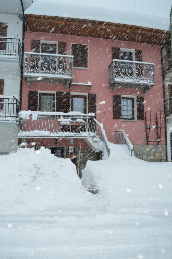 La Slitta Bed & Breakfast Roure Turin Exterior photo