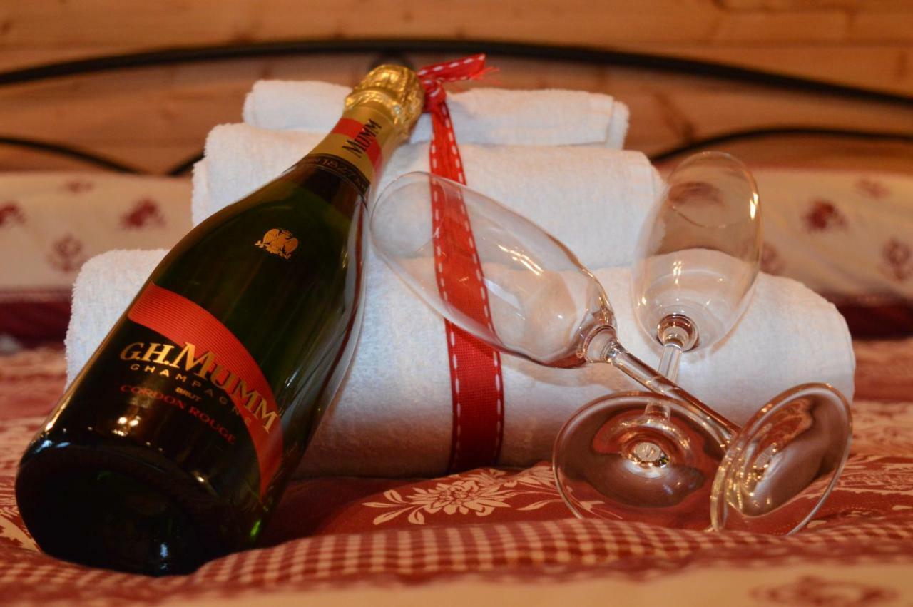 La Slitta Bed & Breakfast Roure Turin Exterior photo
